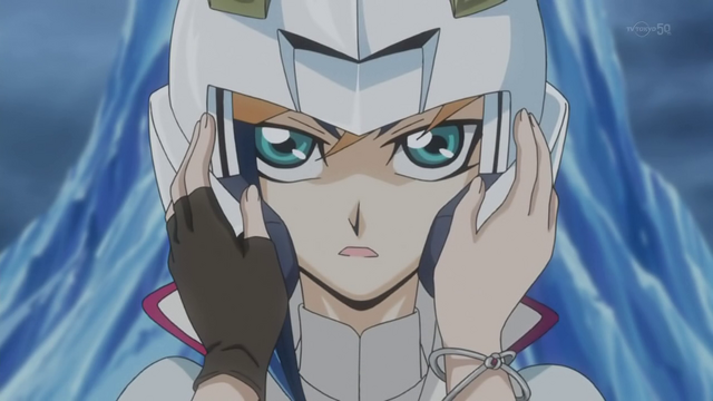 File:Yugo visor up.png