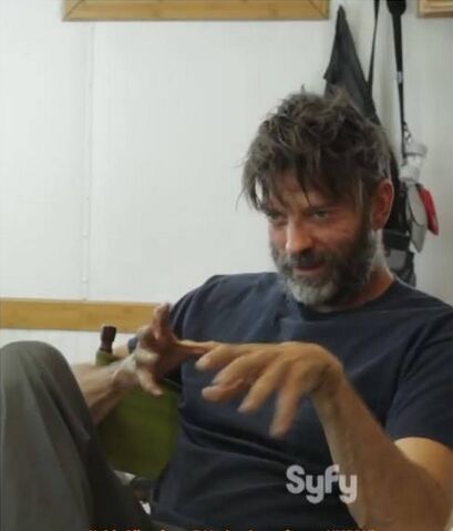 File:Behind the scenes 19.jpg