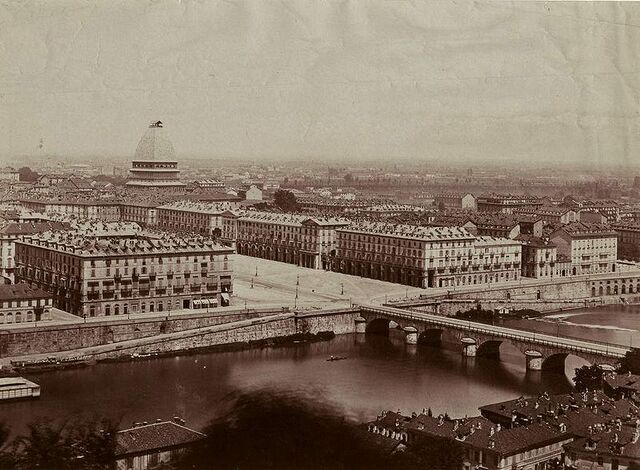Fichier:Turin3.jpg