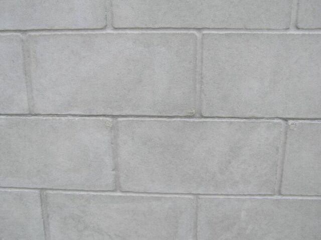 File:Cinder Block Wall.jpg
