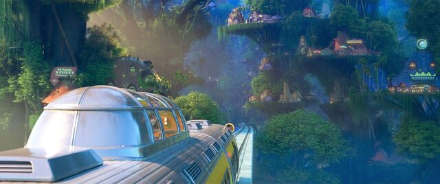 File:Train Rainforest District.jpg